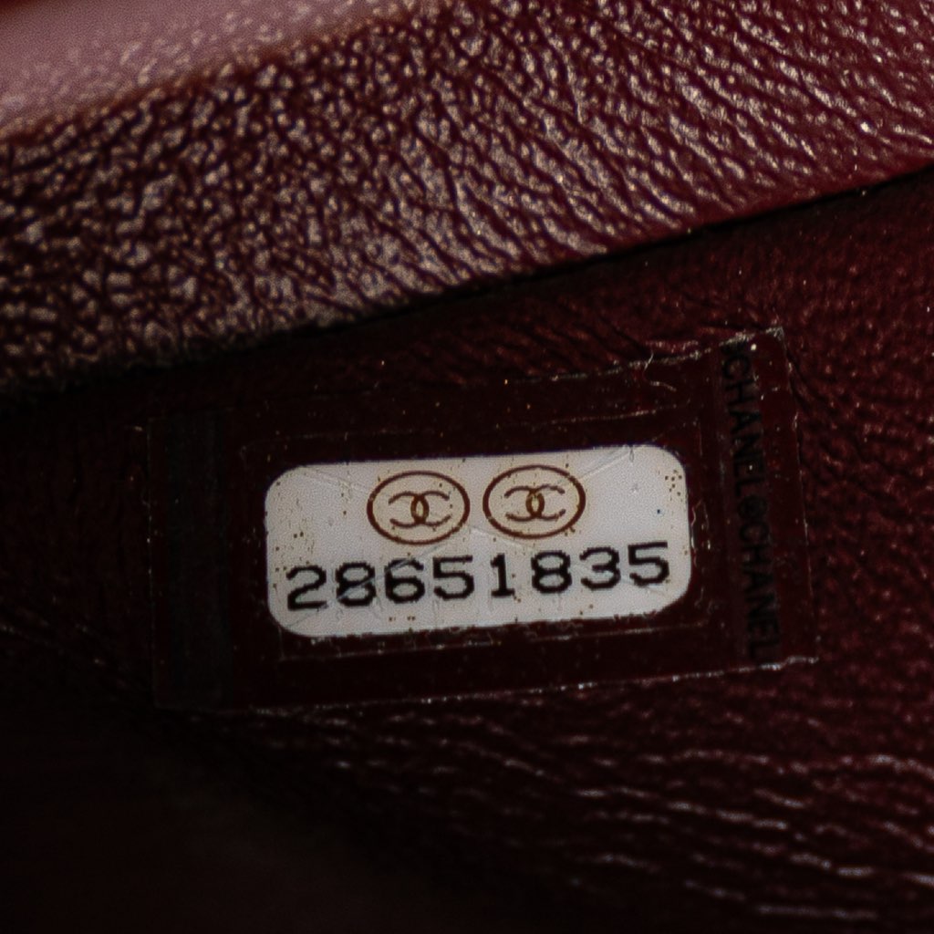 Chanel Medium Classic Caviar Double Flap - Detail 1