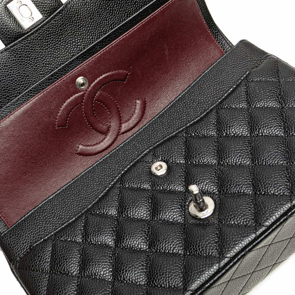 Chanel Medium Classic Caviar Double Flap - Image 10