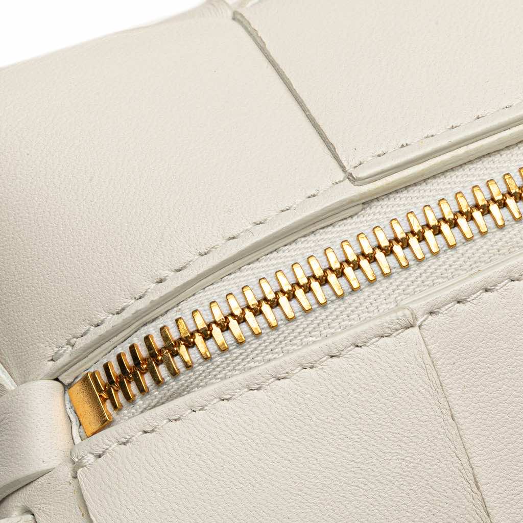 Bottega Veneta Small Lambskin Intrecciato Brick Cassette - Image 10