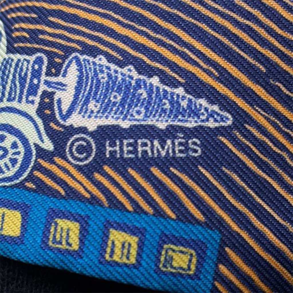 Hermès Super Silk Quest Silk Twilly Scarf - 3