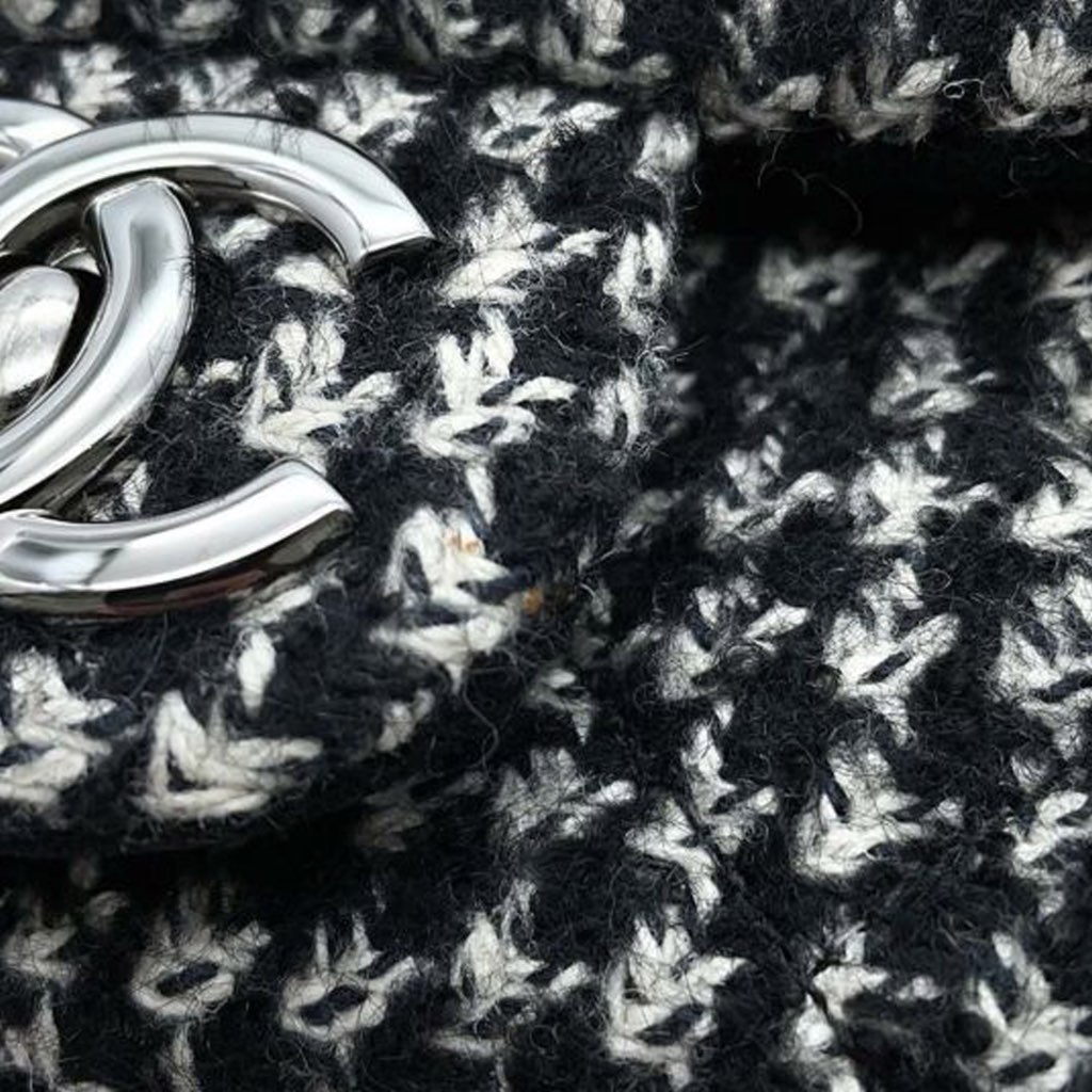 Chanel Medium Quilted Jersey and Tweed Chain Flap - Image 10