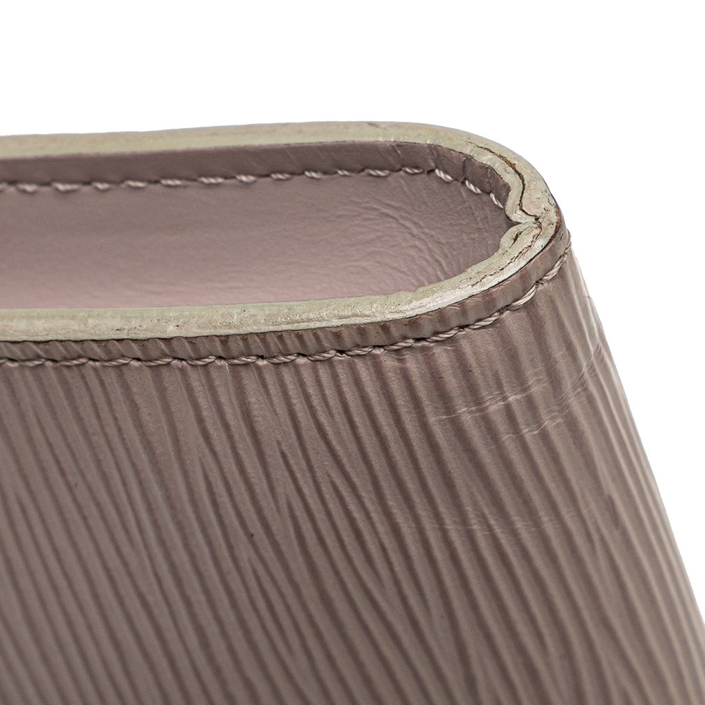 Louis Vuitton Epi Pochette Accessoires - Detail 2