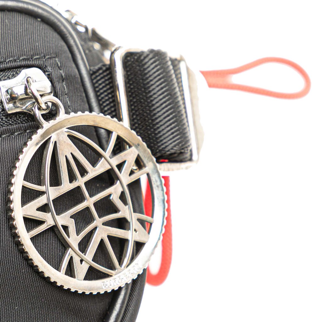 Burberry Nylon Cannon Utility Belt Bag - Image 13