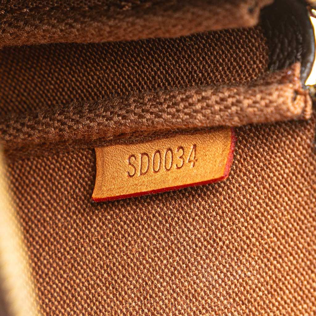 Louis Vuitton Monogram Pochette Accessoires - Detail 1
