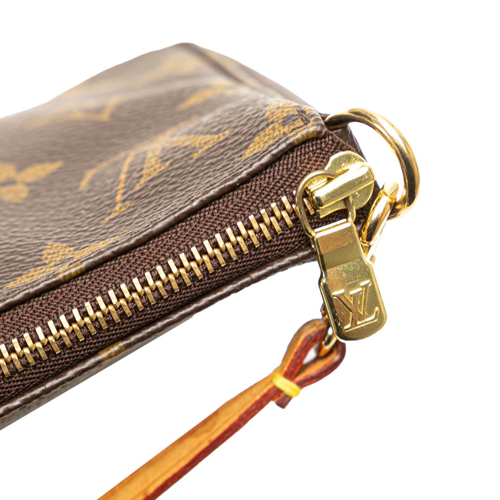 Louis Vuitton Monogram Pochette Accessoires - Detail 2