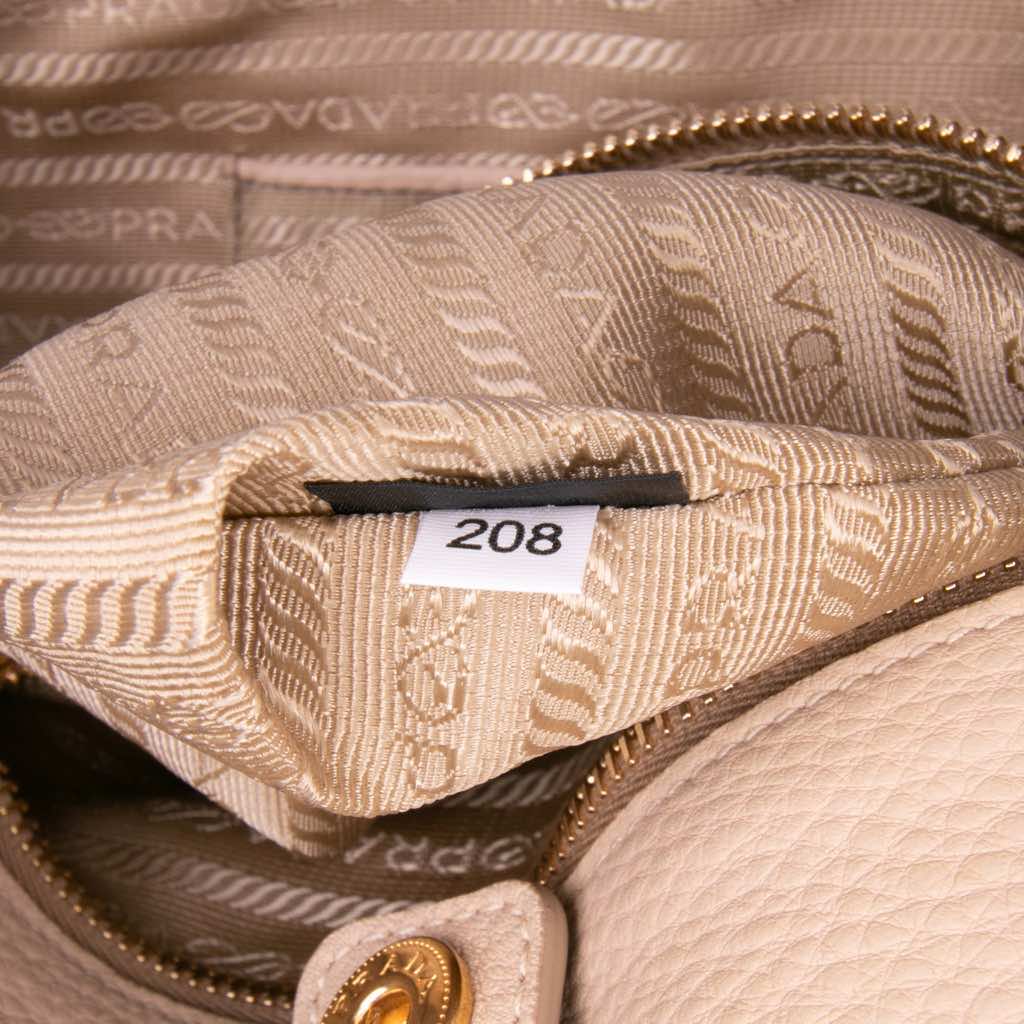 Prada Vitello Daino Double Pocket Tote - Detail 2