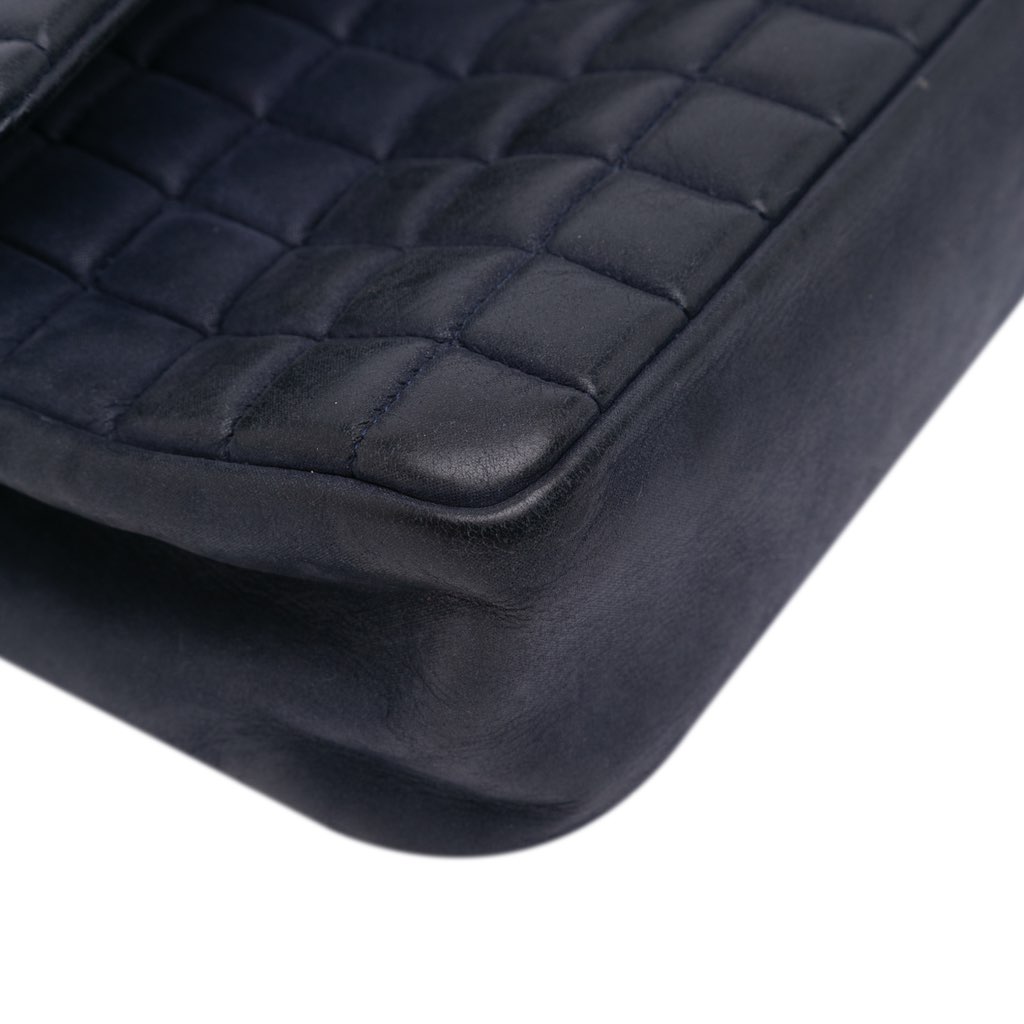 Chanel Chocolate Bar Iridescent Calfskin Bubble Flap - Image 10