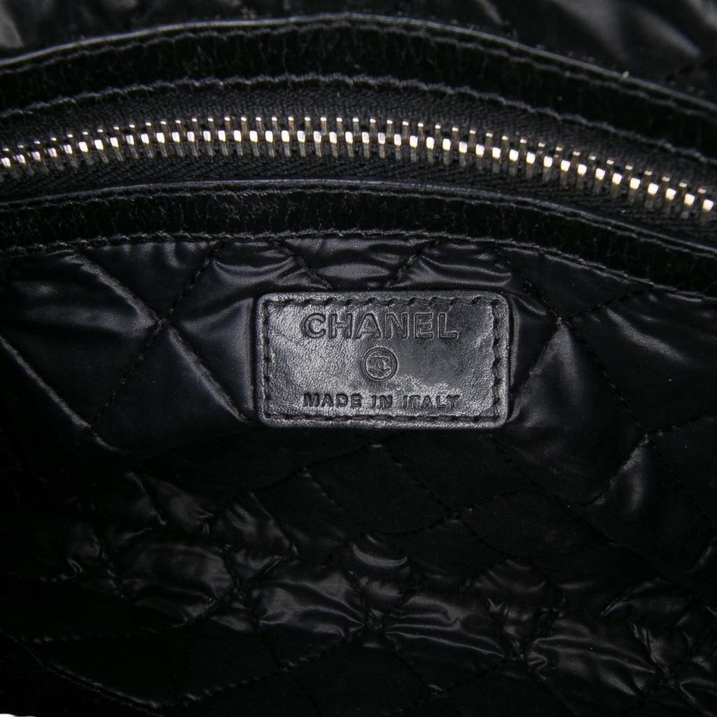 Chanel Lambskin Votez Coco Clutch - Side view