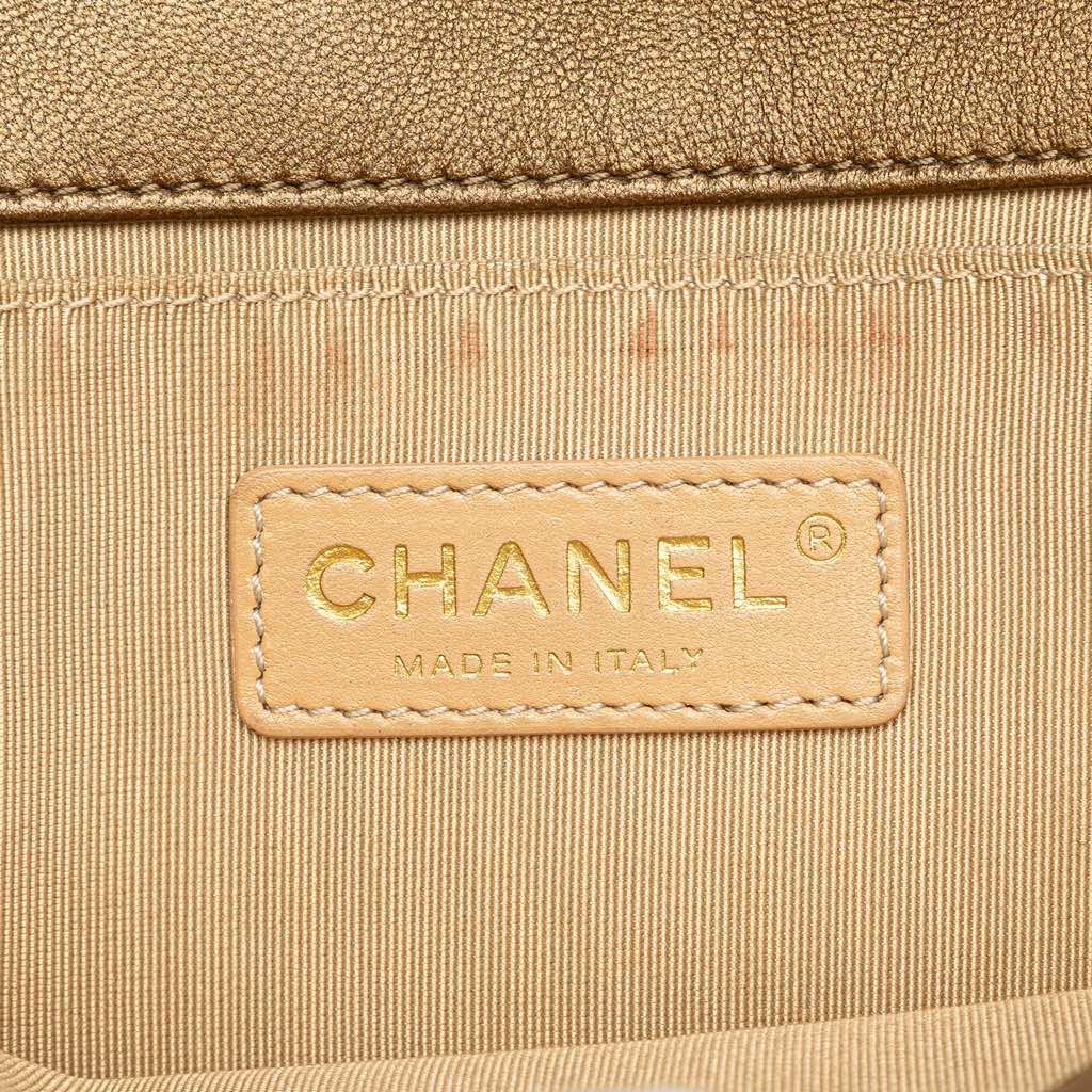Chanel Old Medium Quilted Metallic Lambskin Boy Flap - 5