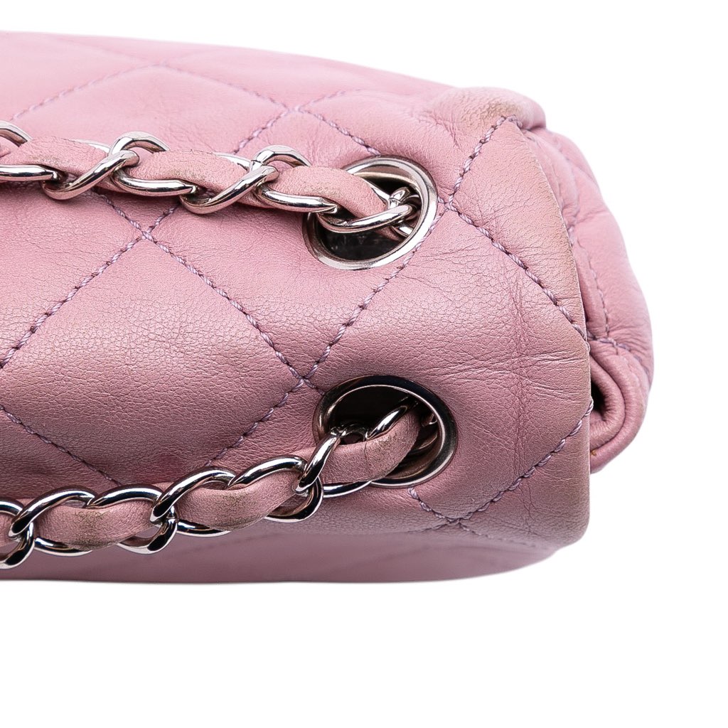 Chanel Medium Bicolor Lambskin and Calfskin CC Chain Flap - Image 12