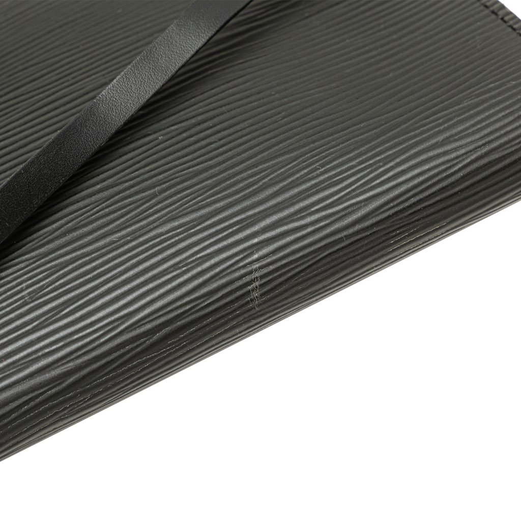 Louis Vuitton Epi Pochette Accessoires - Image 11