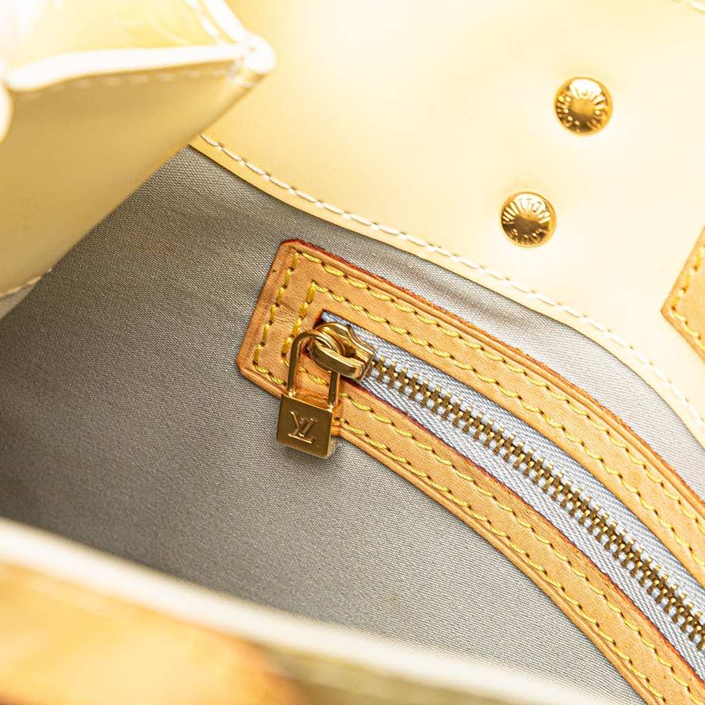Louis Vuitton Monogram Vernis Reade PM - Detail 1