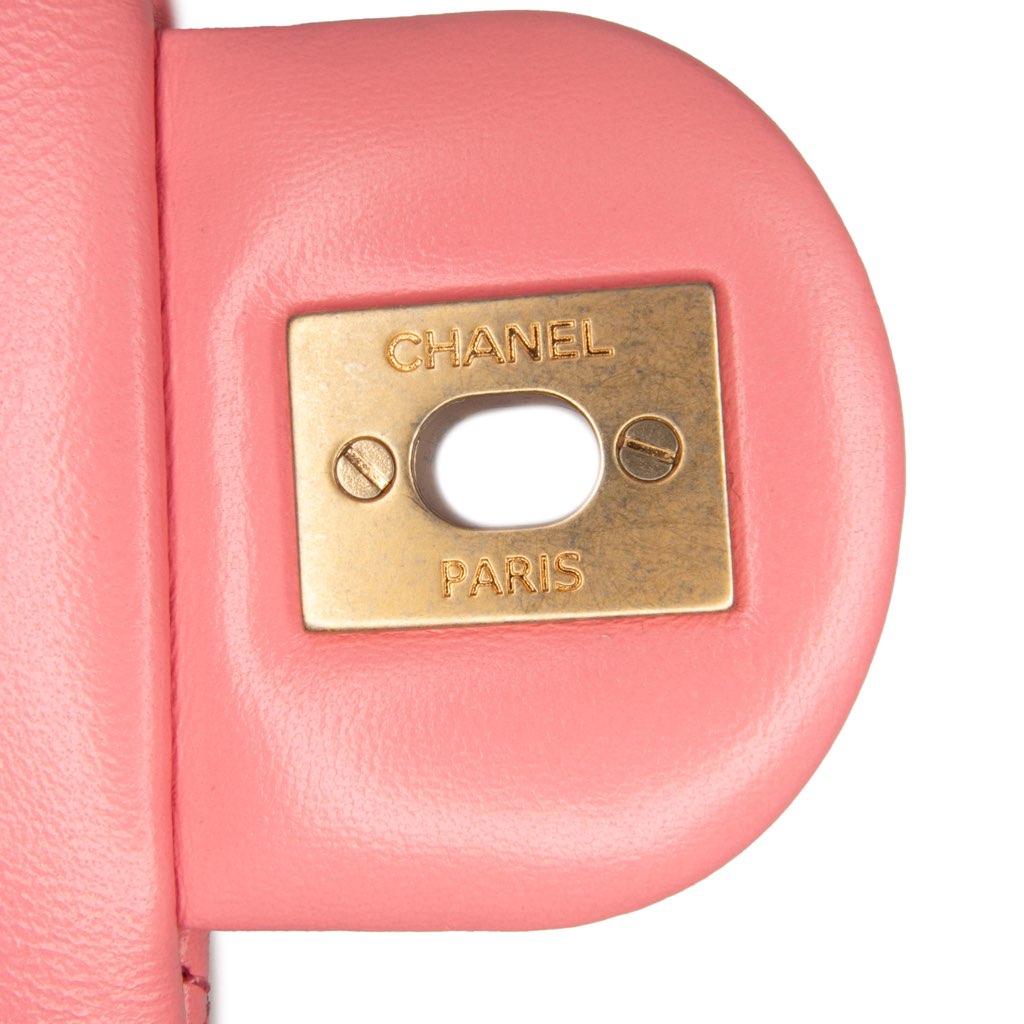 Chanel Mini Rectangular Classic Lambskin Pearl Crush Single Flap - Detail 2