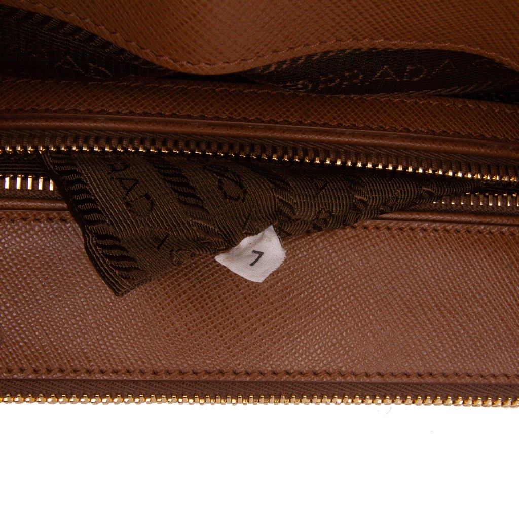 Prada Medium Bicolor Saffiano Lux Galleria Double Zip Satchel - Detail 1