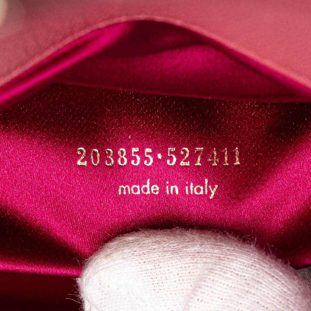 Yves Saint Laurent Large Leather Belle de Jour Clutch - Detail 1