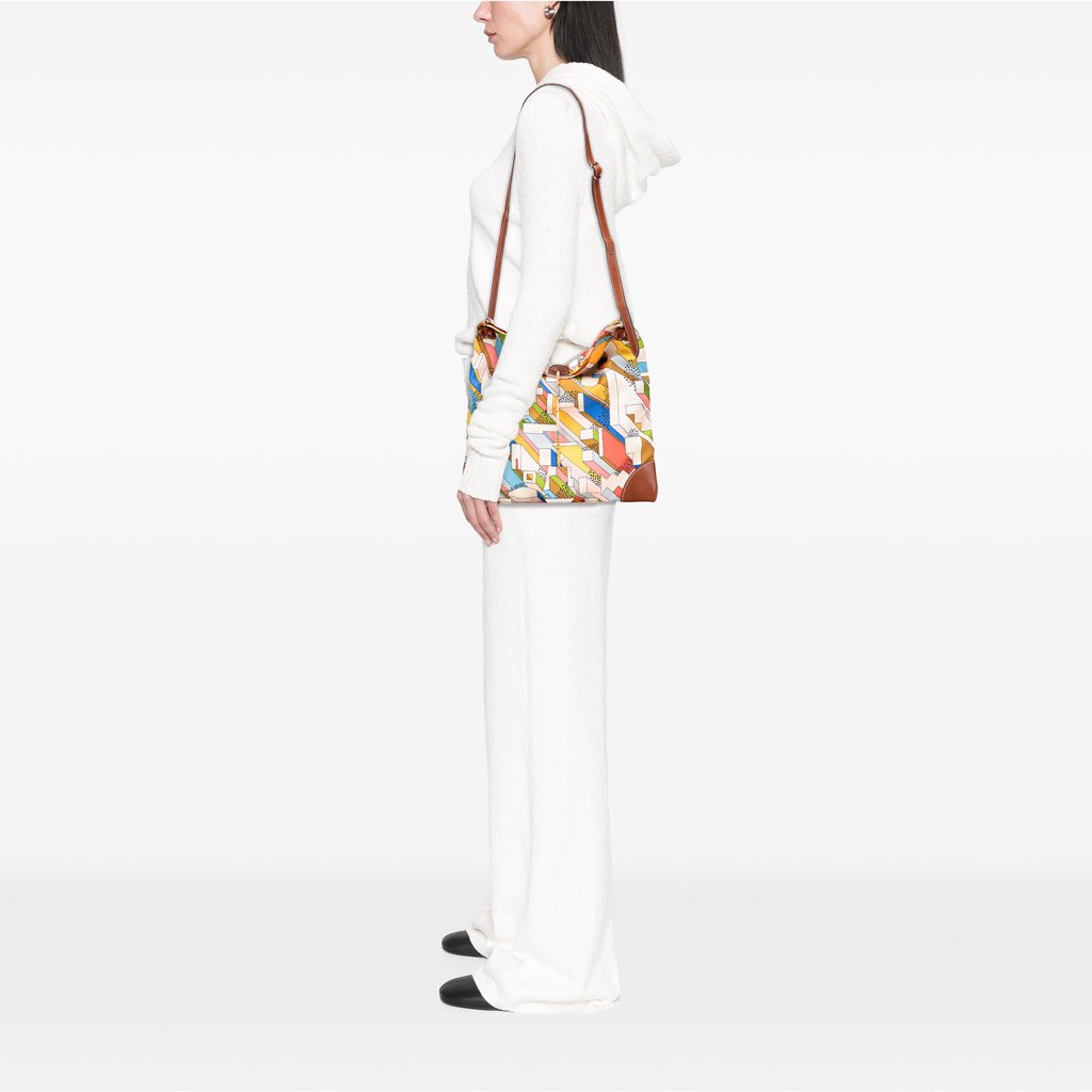 Hermès On A Summer Day Silky City 33 - Image 11