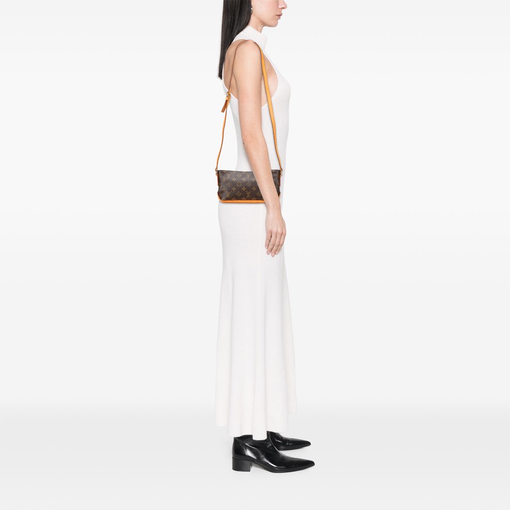 Louis Vuitton Monogram Trotteur - Image 12