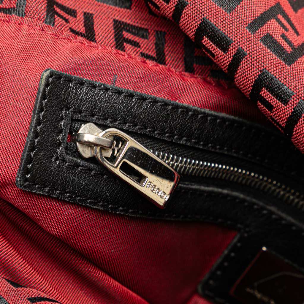 Fendi Zucca Canvas Double Flap Mamma - Detail 1