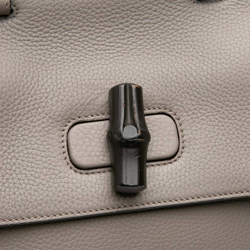 Gucci Medium Leather Bamboo Daily Satchel - Detail 1