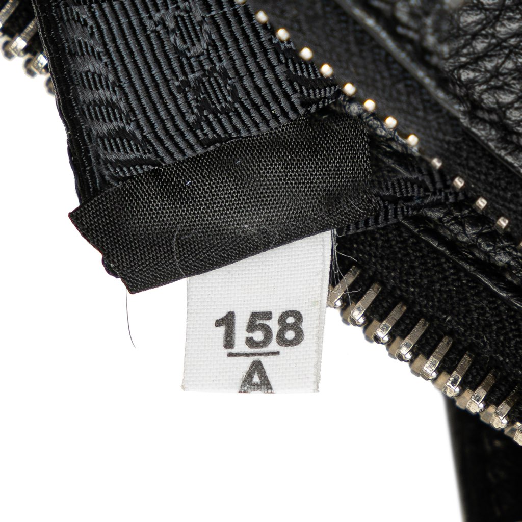 Prada Vitello Phenix Double Zip Crossbody - Image 10