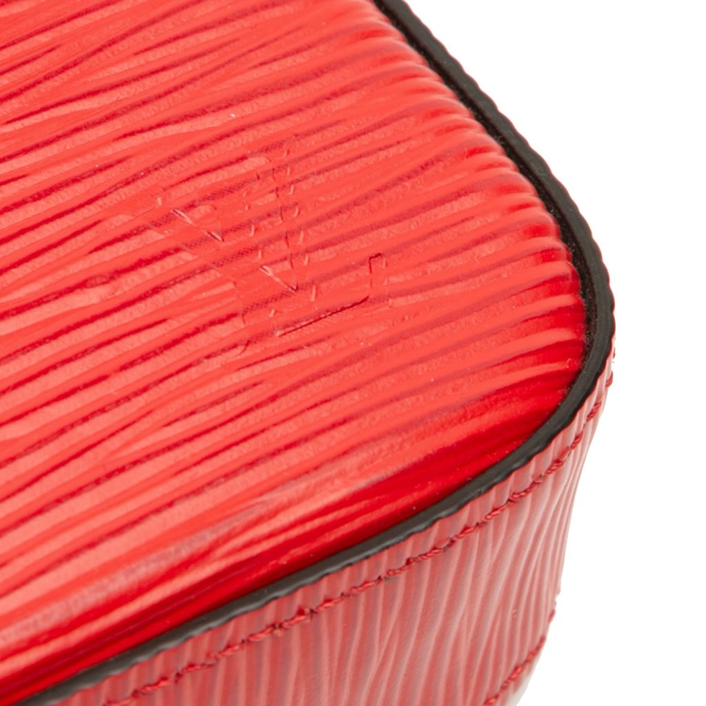 Louis Vuitton Epi Pochette Felicie - Image 10
