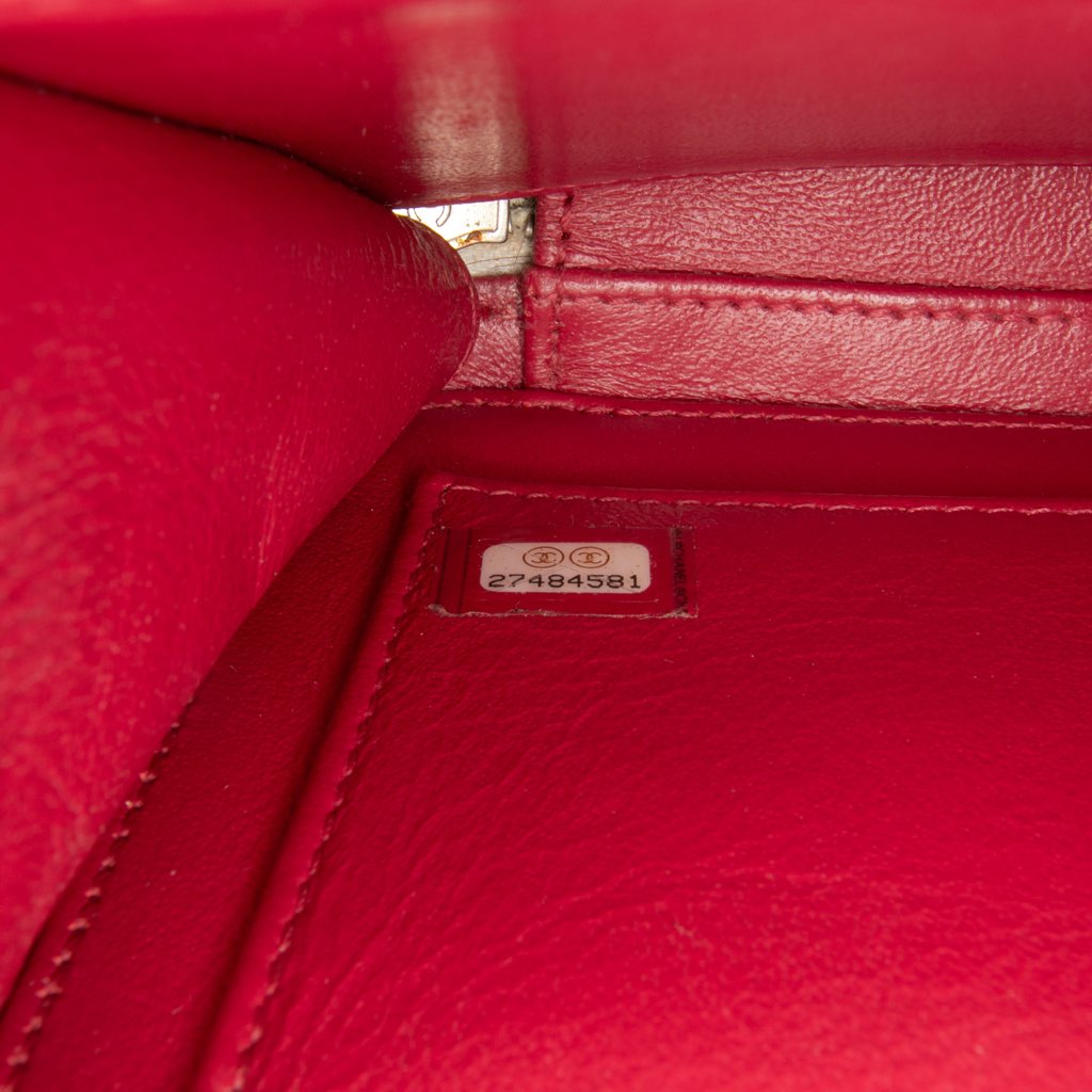 Chanel Small Caviar Striped CC Filigree Vanity Case - Detail 1