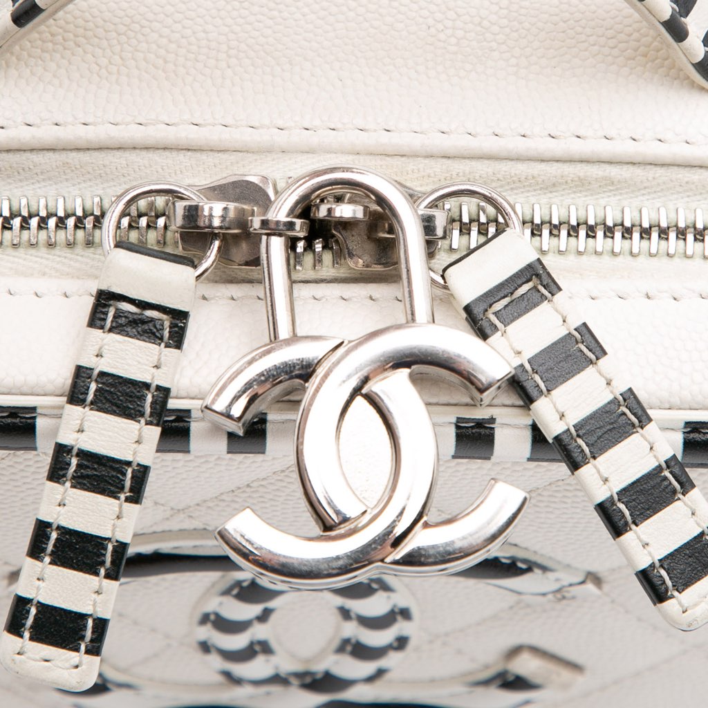 Chanel Small Caviar Striped CC Filigree Vanity Case - Detail 2