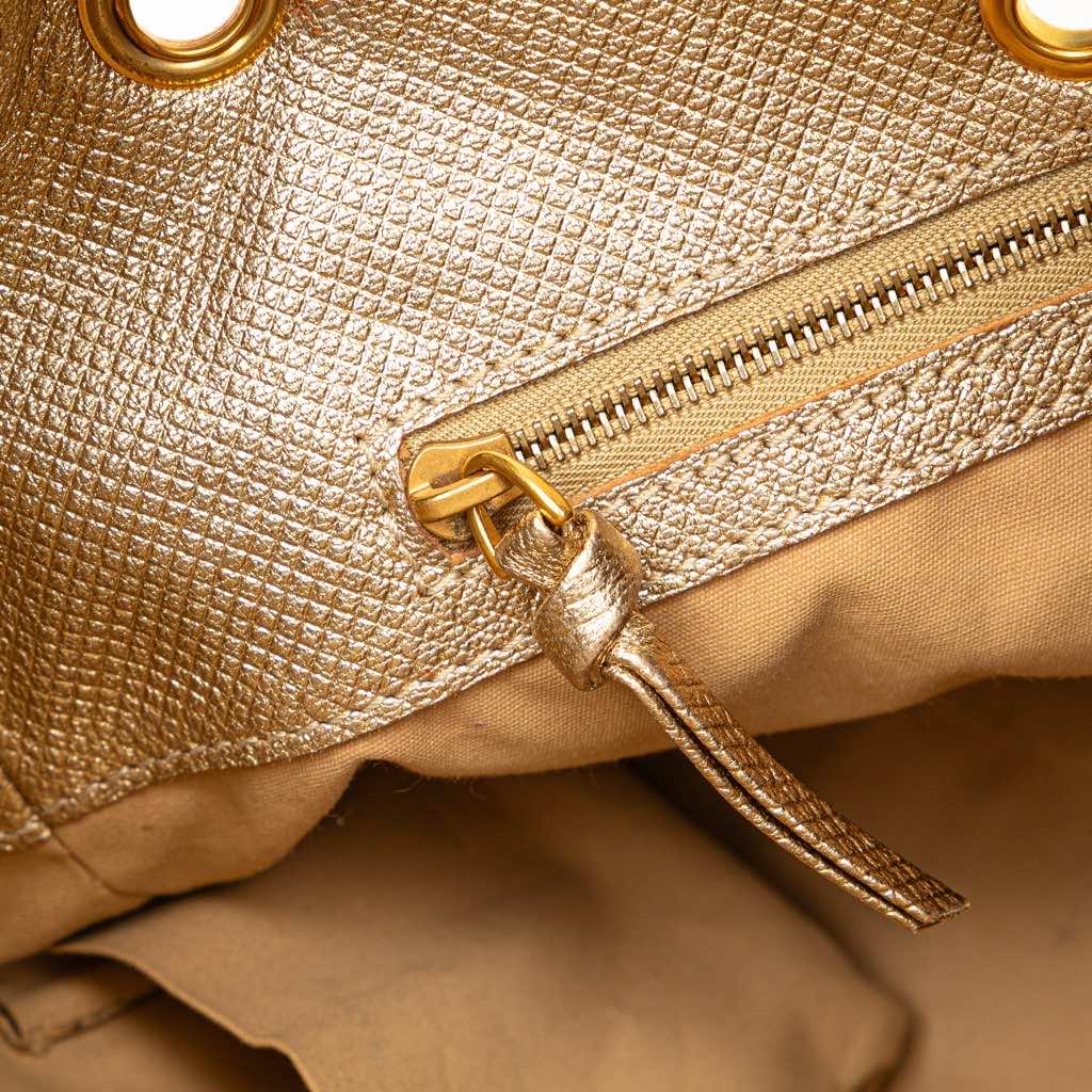 Bottega Veneta Calfskin Intrecciato Grommet Handbag - Detail 2