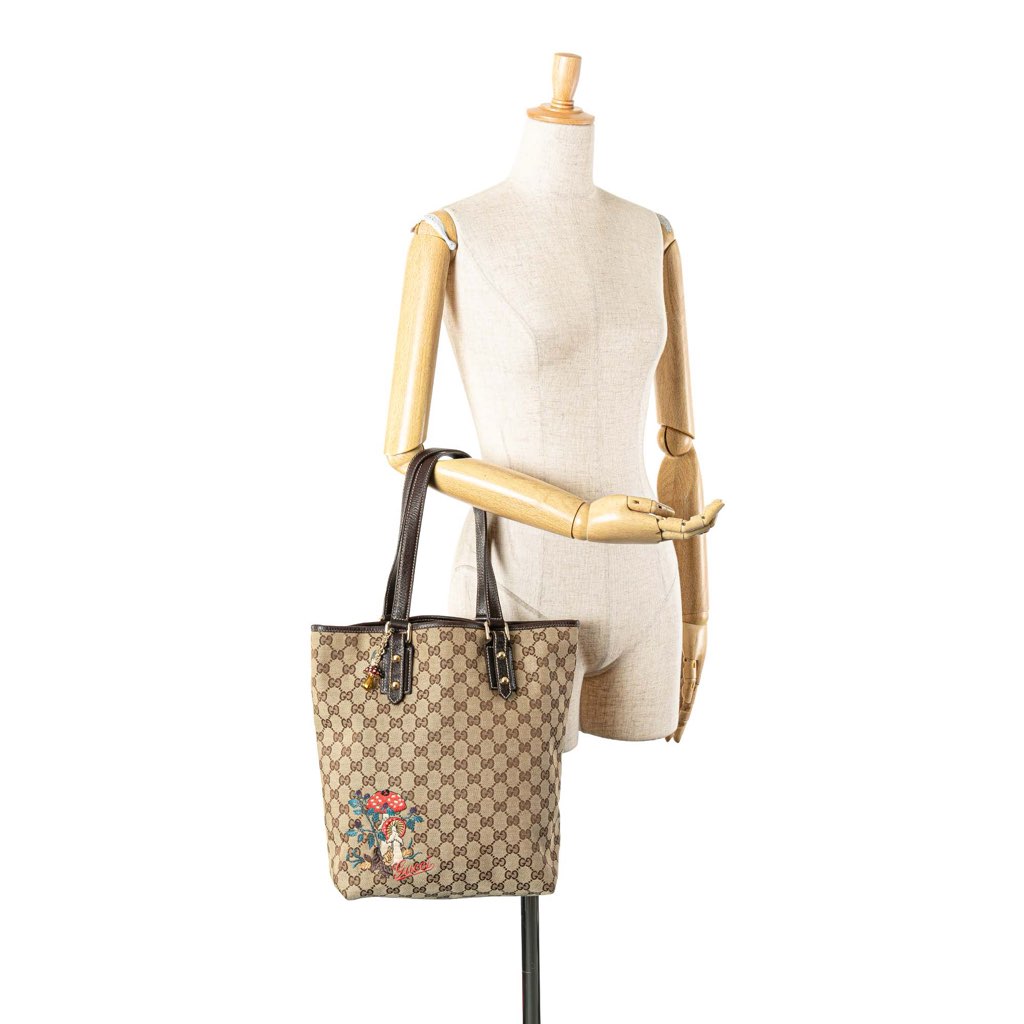 Gucci GG Canvas Embroidered Mushroom Tote - Image 12