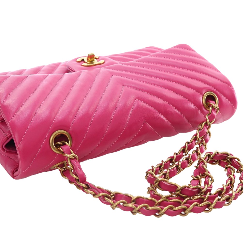 Chanel Medium Classic Chevron Lambskin Double Flap - Image 16