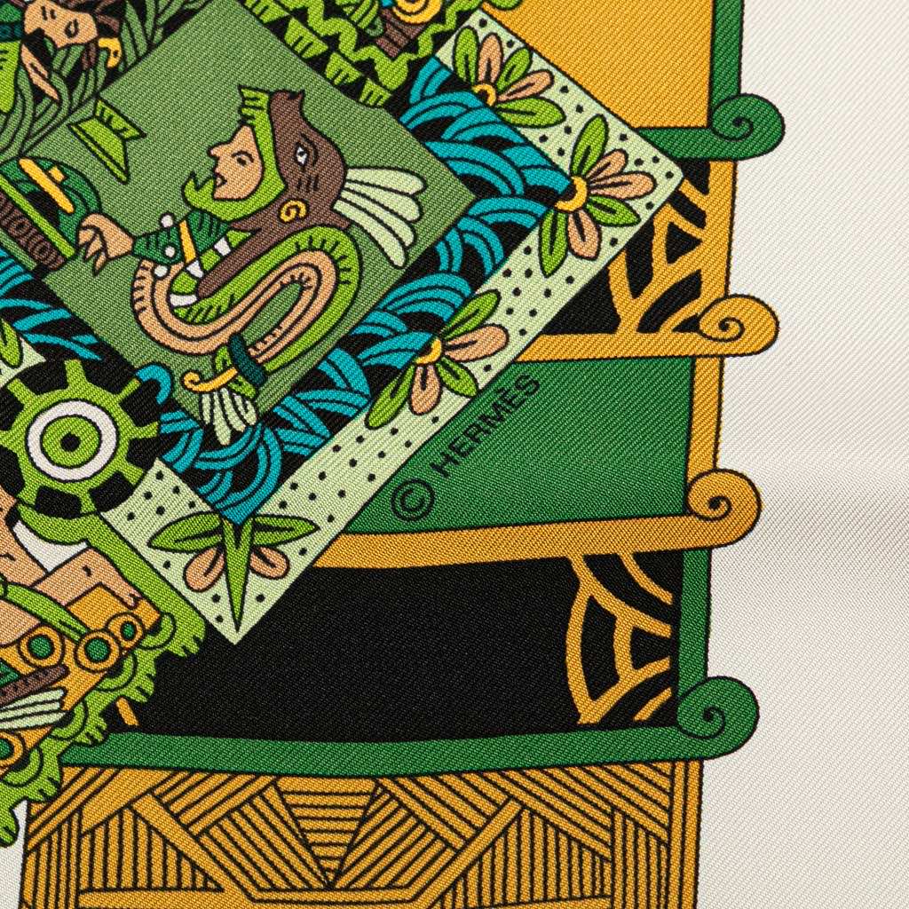Hermès Astres et Soleils Silk Scarf - 4