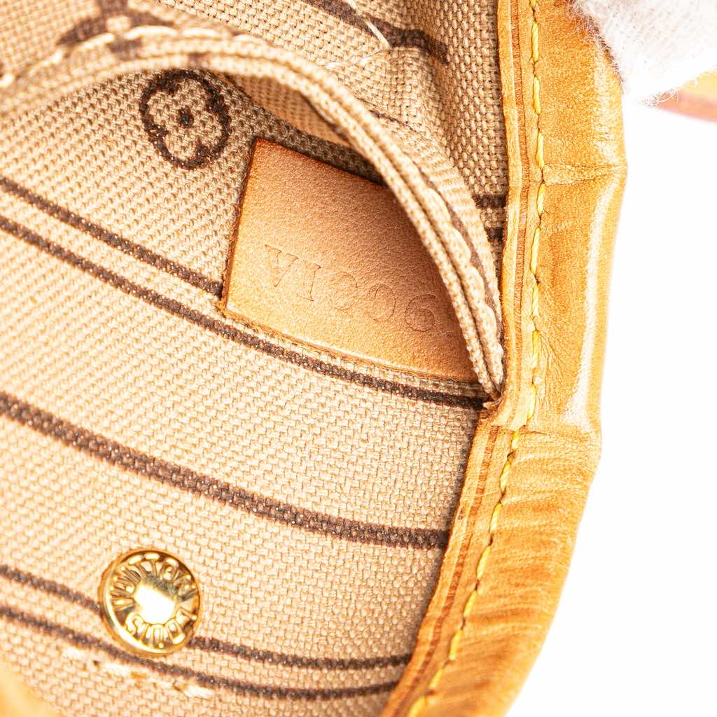 Louis Vuitton Monogram Neverfull PM - Detail 1