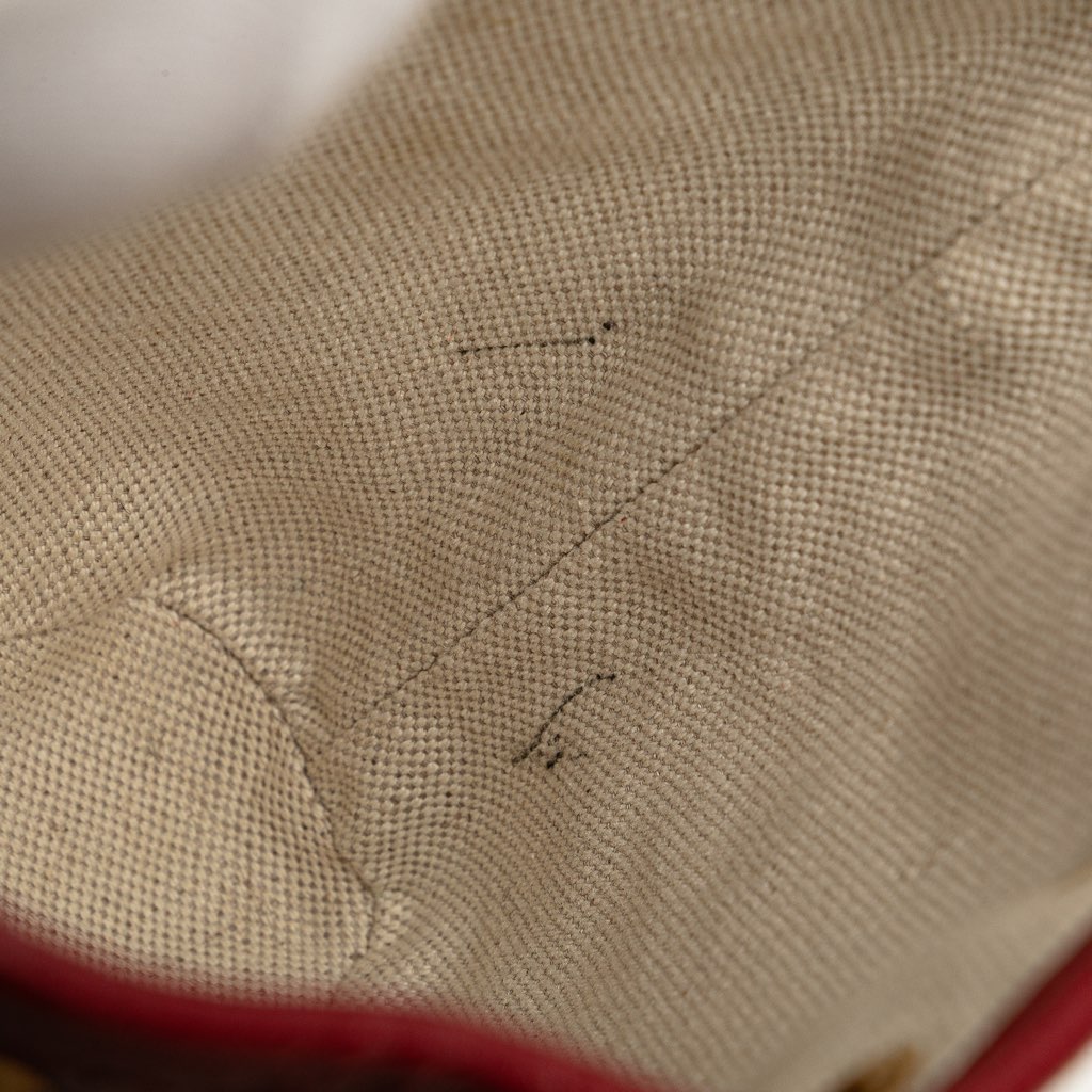 Gucci Micro GG Supreme Doraemon Bucket Bag - Detail 2