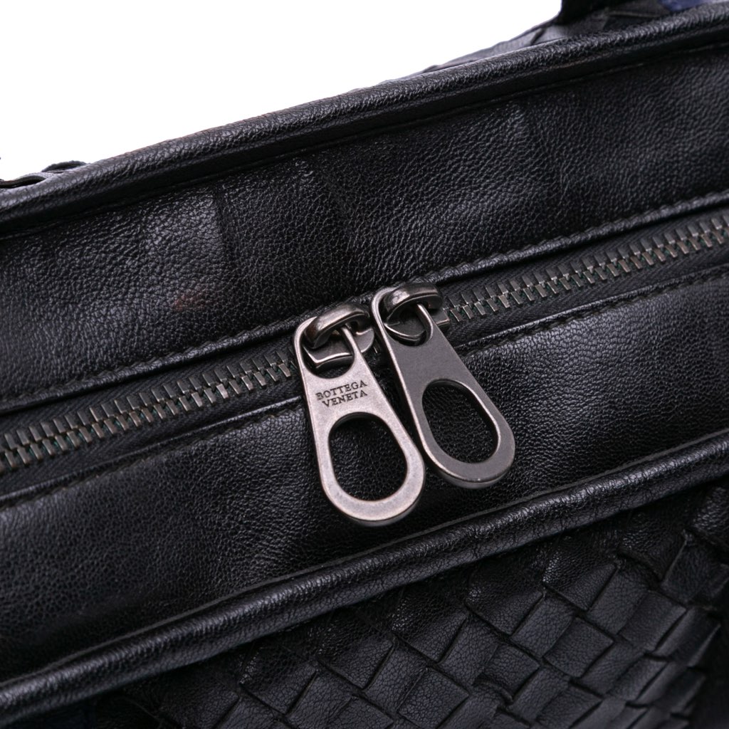 Bottega Veneta Bicolor Leather Intrecciato Tote - Detail 2