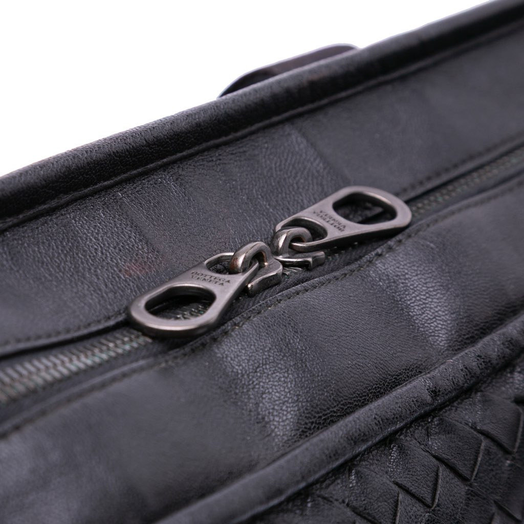 Bottega Veneta Bicolor Leather Intrecciato Tote - Image 10