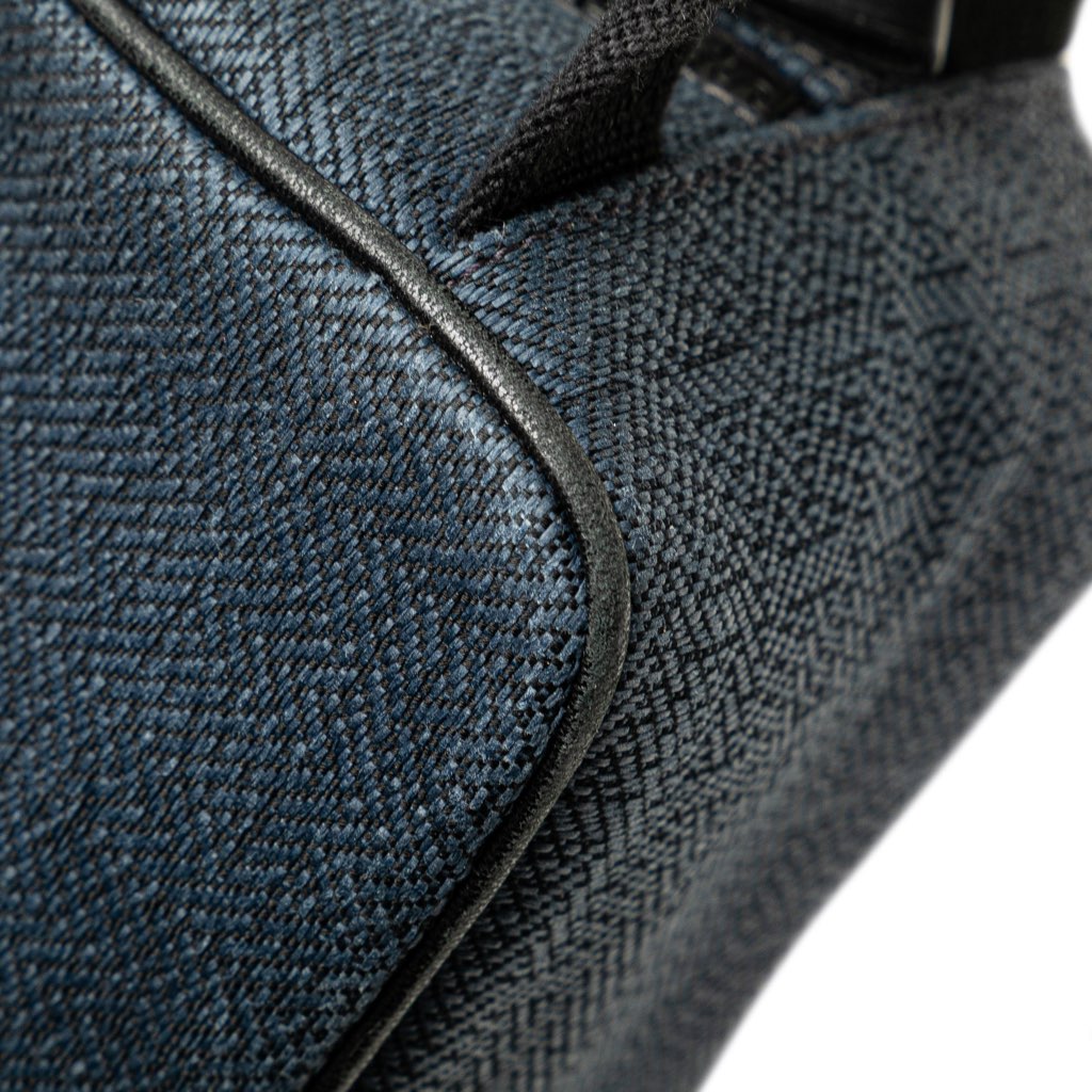 Hermès Toile Globe Trotter Pouch MM - Image 11