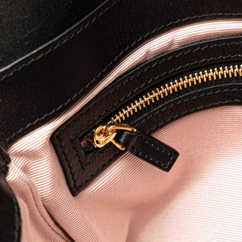 Gucci Medium Suede Arli Crossbody - Detail 2