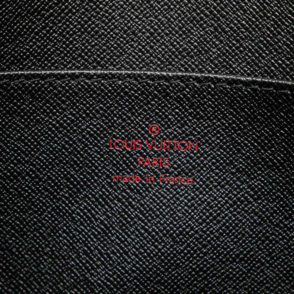 Louis Vuitton Epi Pochette Homme - 5