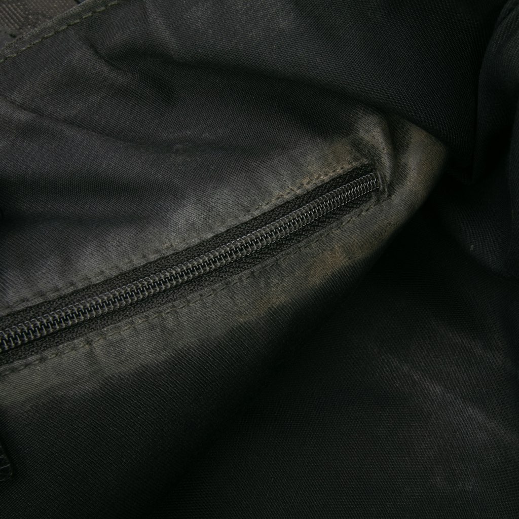 Gucci GG Denim Abbey D Ring Satchel - Detail 2