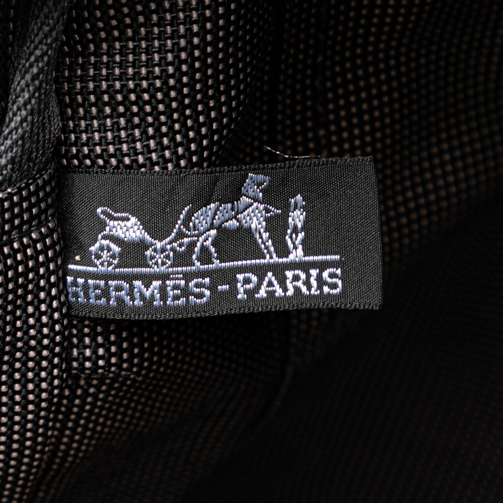 Hermès Canvas Herline GM - Side view