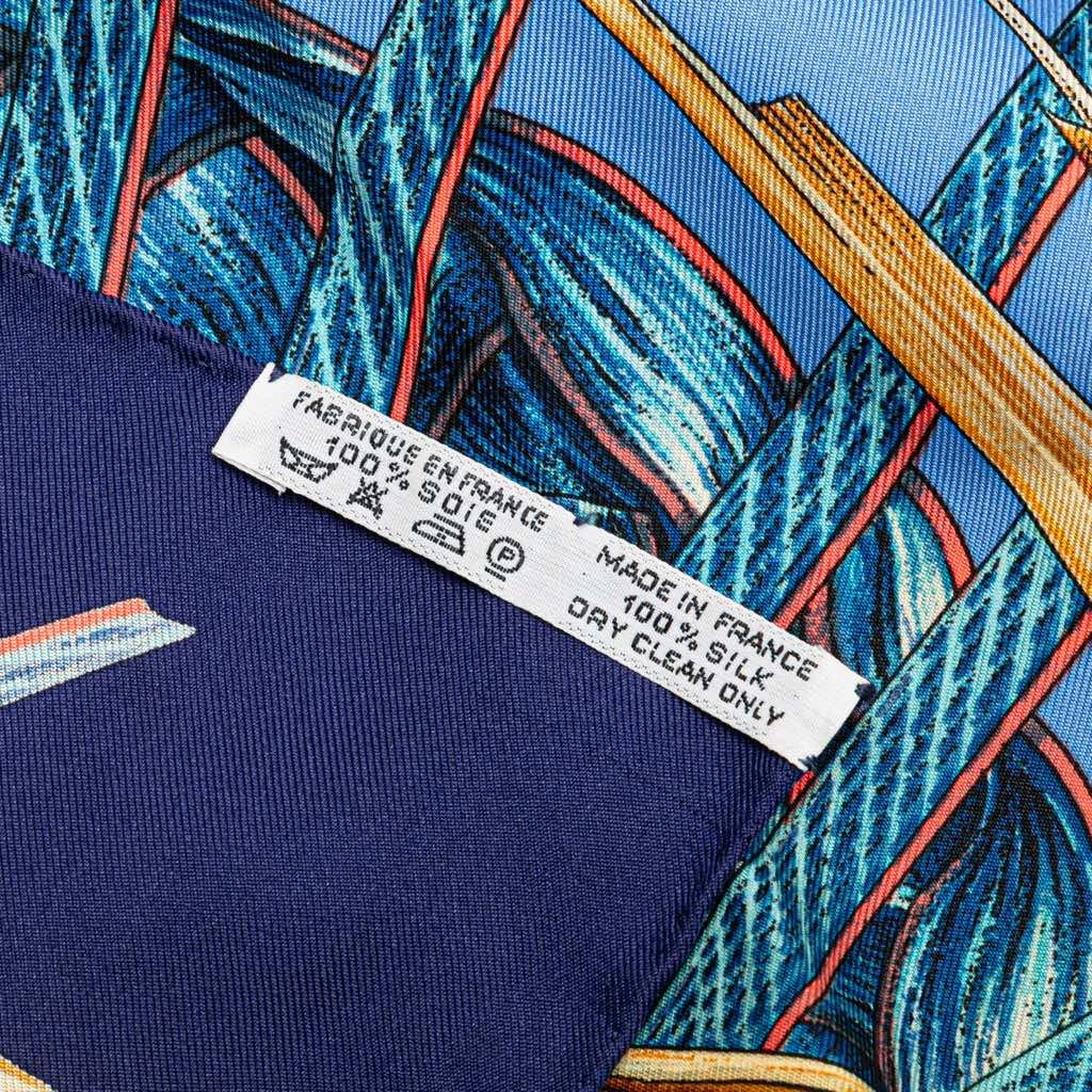Hermès Nouvelle Caledonie Silk Scarf - Image 6