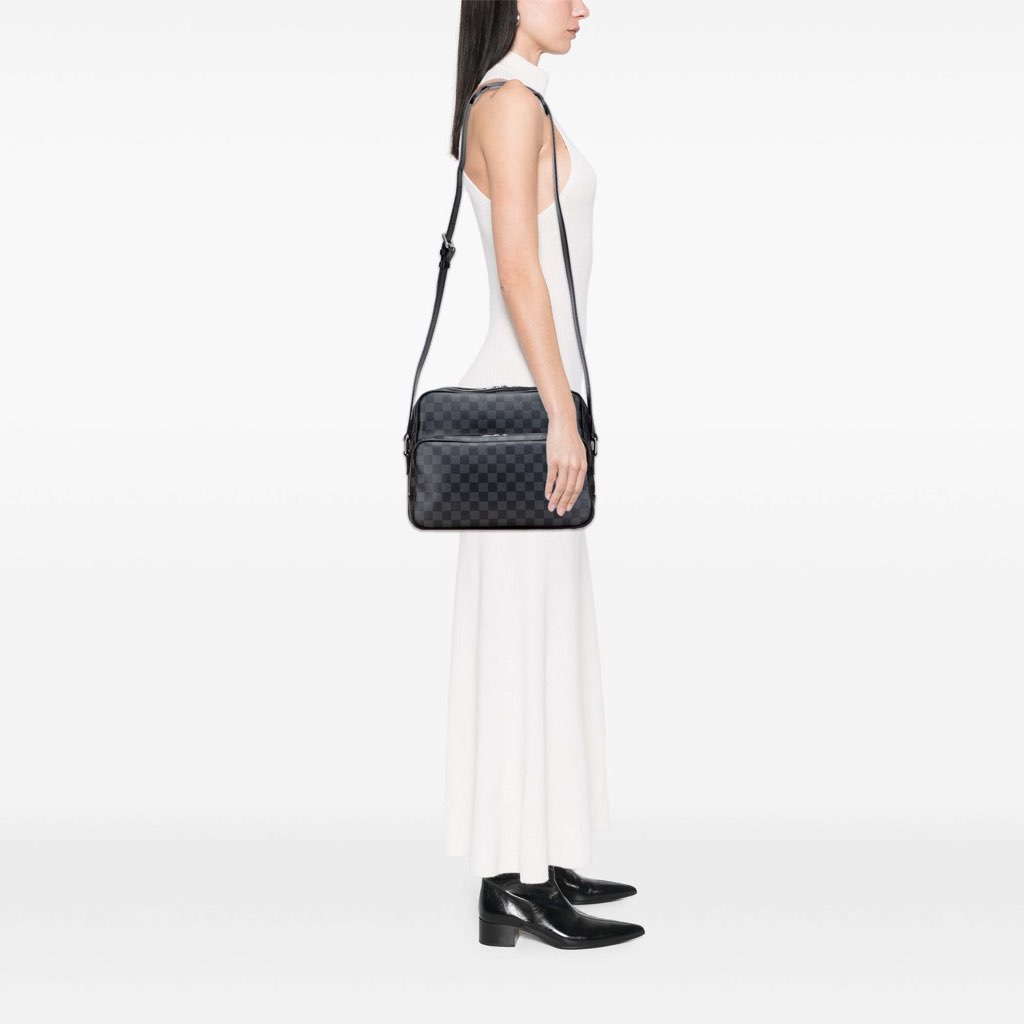 Louis Vuitton Damier Graphite Sac Leoh - Image 11