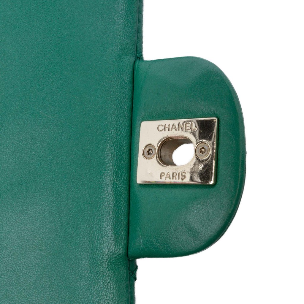 Chanel Medium Classic Lambskin Double Flap - Image 11