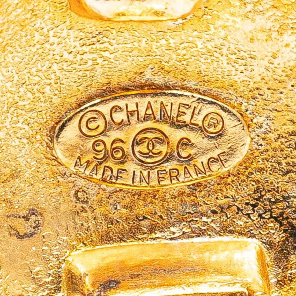 Chanel Gold Plated CC Button Clip on Earrings - Image 6