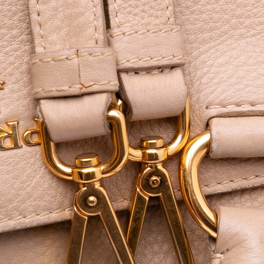Prada Vitello Daino Open Convertible Tote - Detail 1