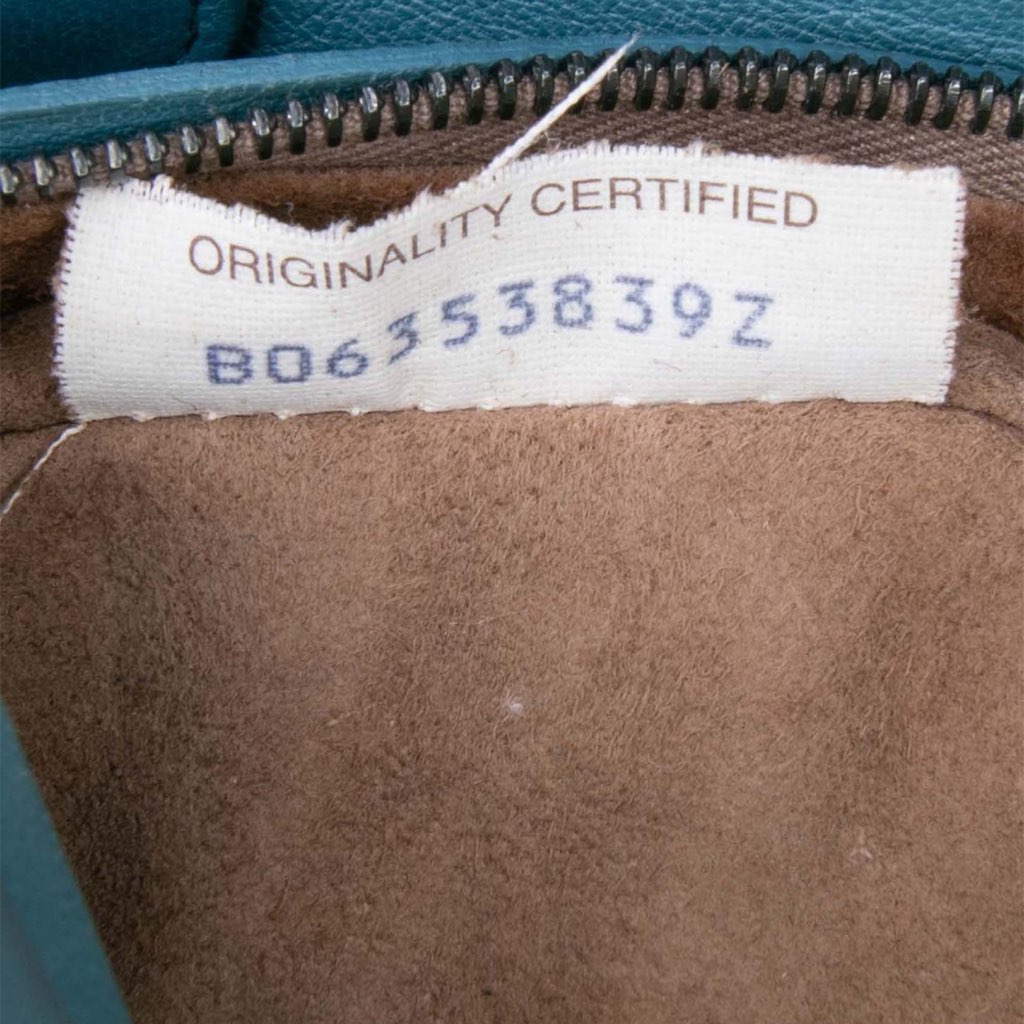 Bottega Veneta Intrecciato Trimmed Nappa Flap Crossbody - Side view