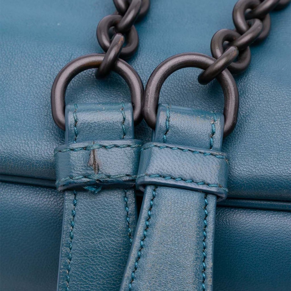 Bottega Veneta Intrecciato Trimmed Nappa Flap Crossbody - Detail 2