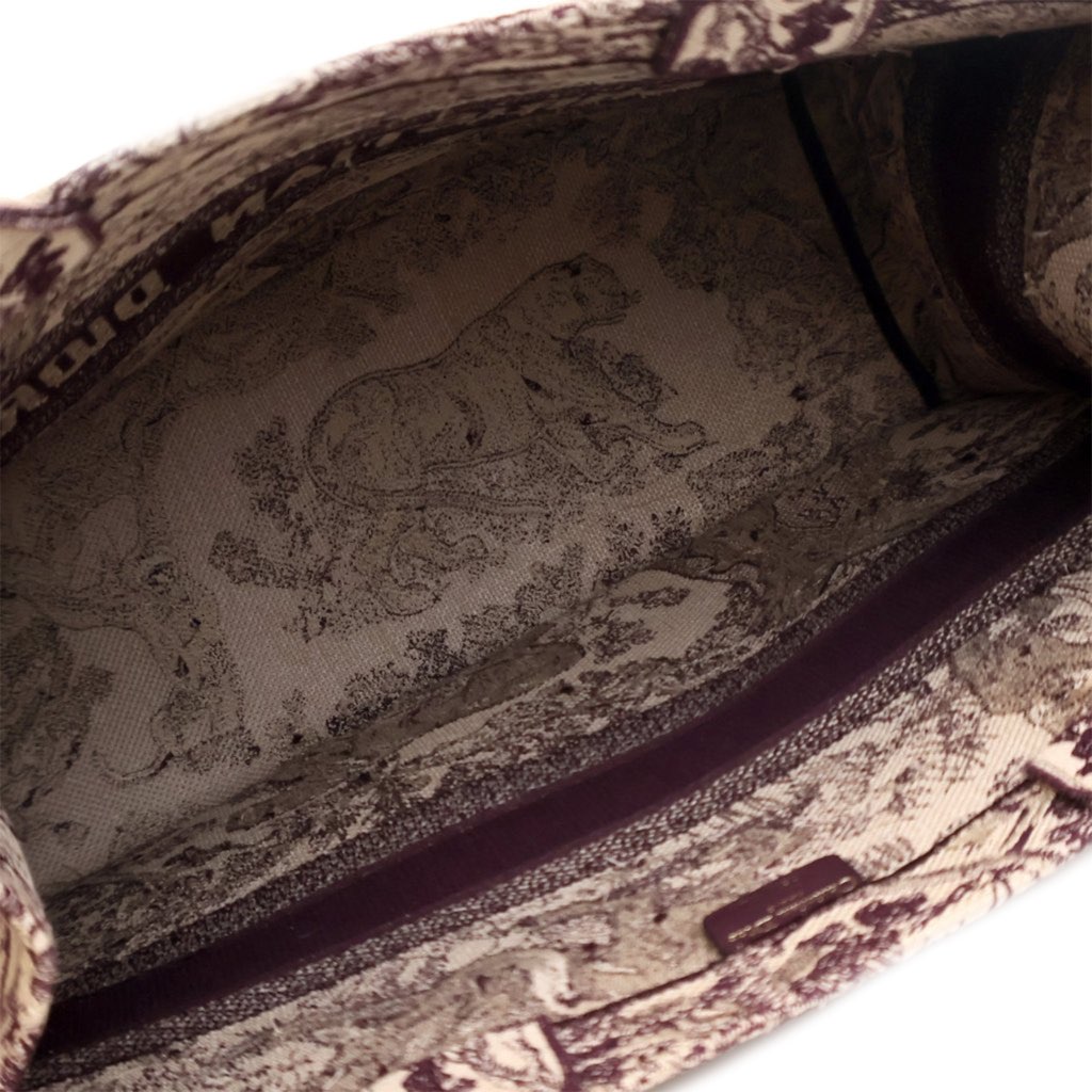 Dior Large Canvas Embroidered Dioriviera Toile De Jouy Book Tote - 4
