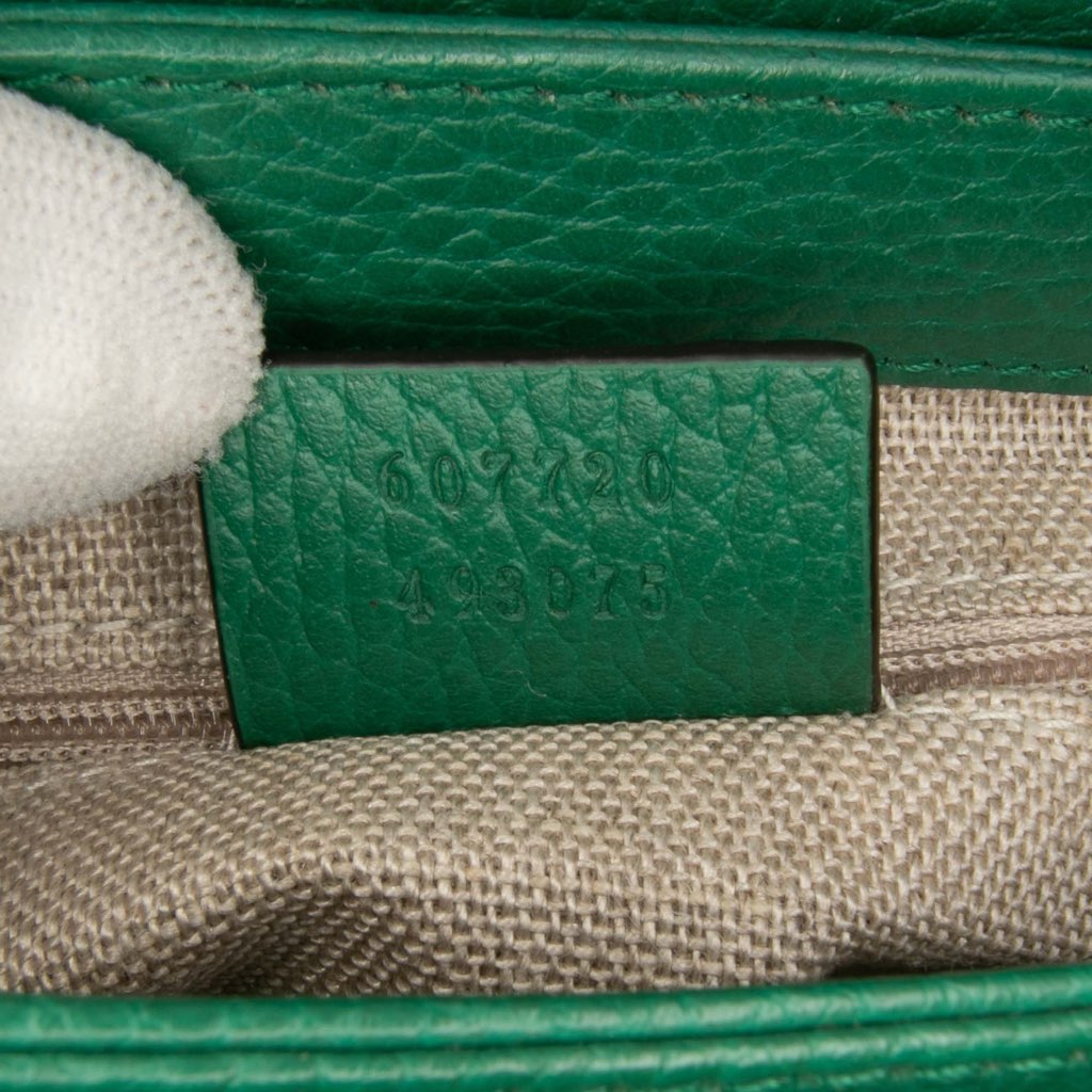 Gucci Small Dollar Calfskin Interlocking G Crossbody - Detail 1