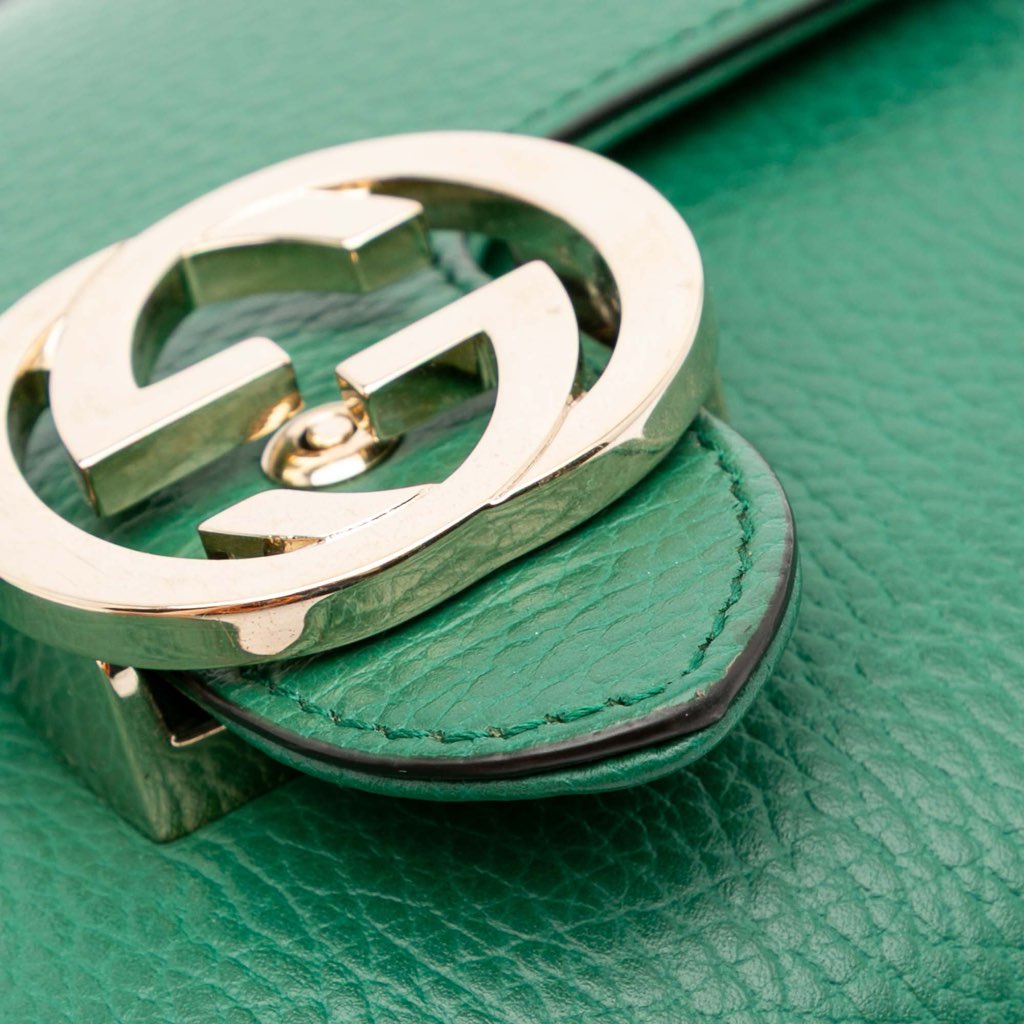 Gucci Small Dollar Calfskin Interlocking G Crossbody - Detail 2